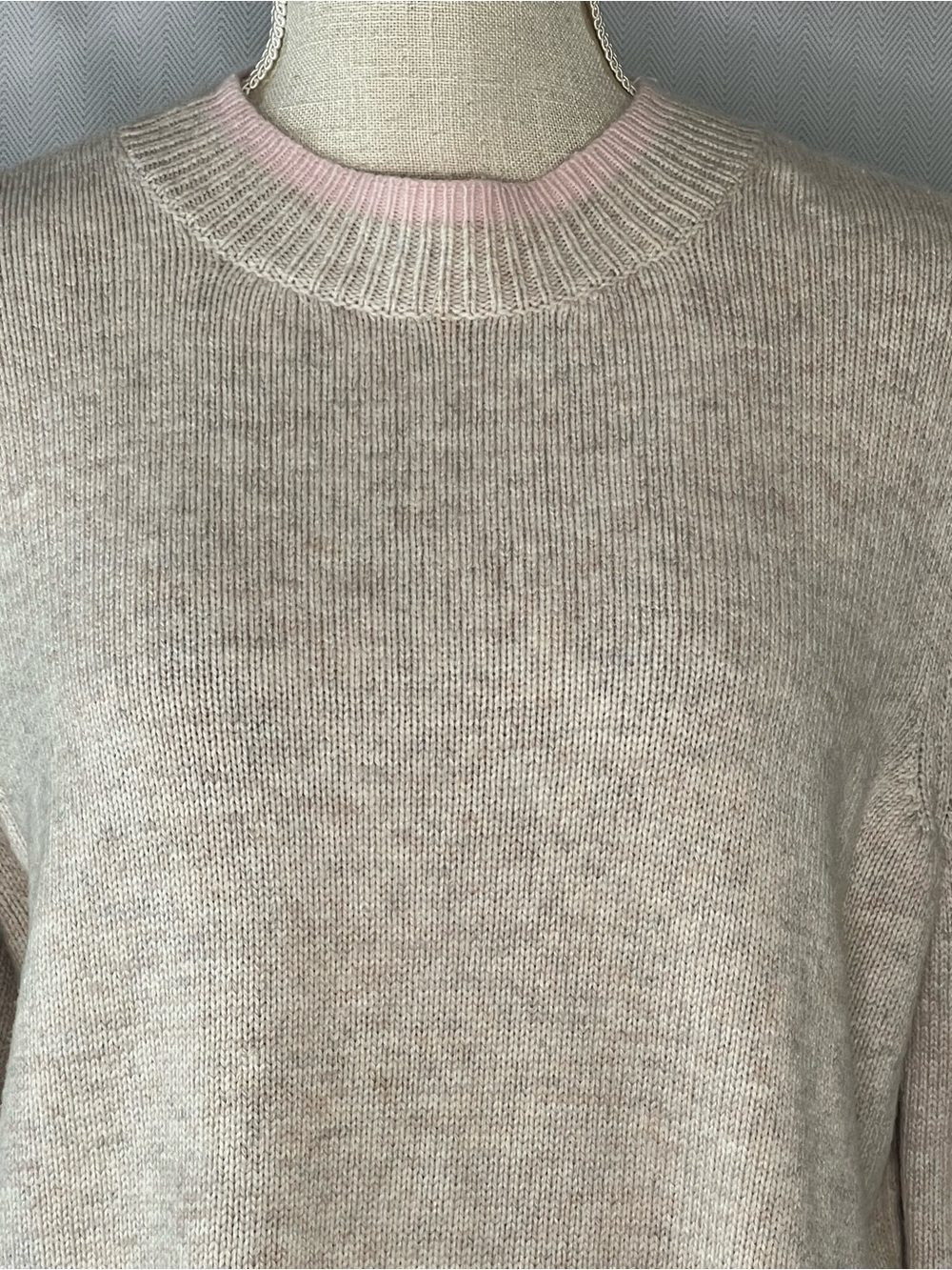 Boden Sweater Fife Pullover Mock Neckline Beige with Pink Trim L - Picture 3 of 8